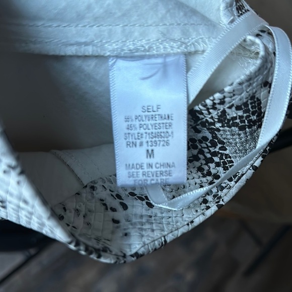 AKIRA Snake Print Mini Skirt - Picture 5 of 7